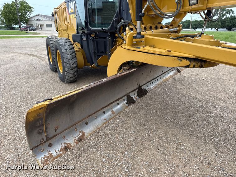 image for item EX1997 2015 Caterpillar 12M3 motor grader