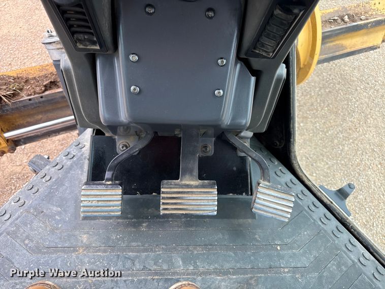 image for item EX1997 2015 Caterpillar 12M3 motor grader