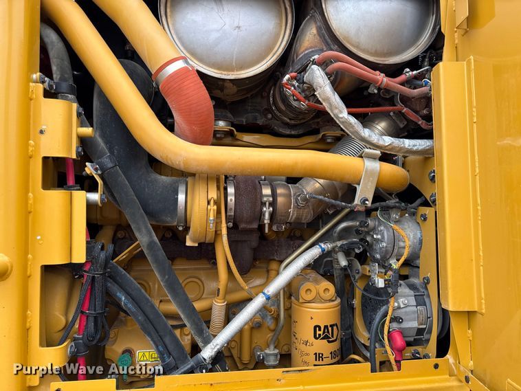 image for item EX1997 2015 Caterpillar 12M3 motor grader