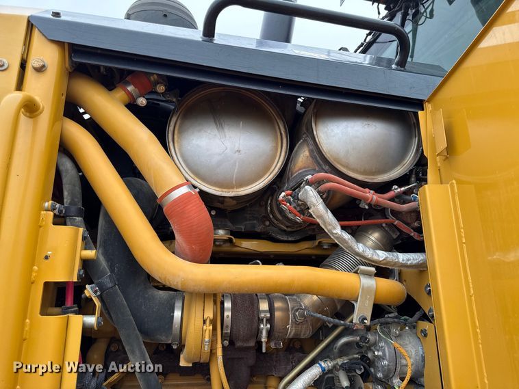 image for item EX1997 2015 Caterpillar 12M3 motor grader