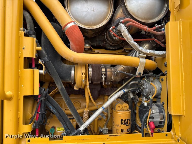 image for item EX1997 2015 Caterpillar 12M3 motor grader