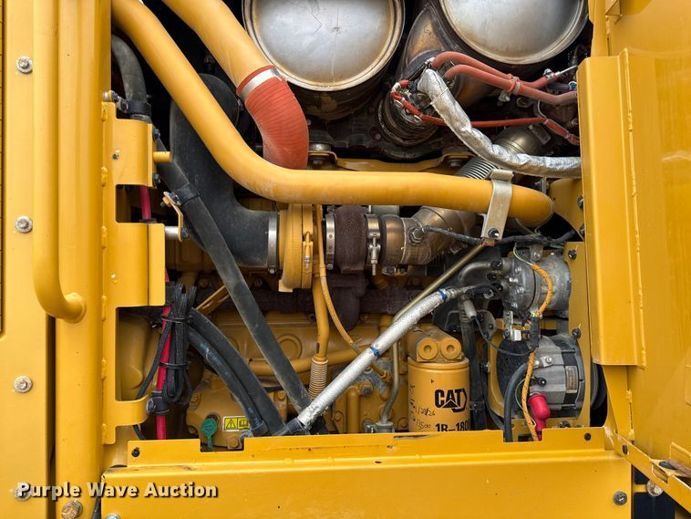 image for item EX1997 2015 Caterpillar 12M3 motor grader