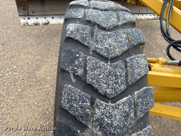image for item EX1997 2015 Caterpillar 12M3 motor grader