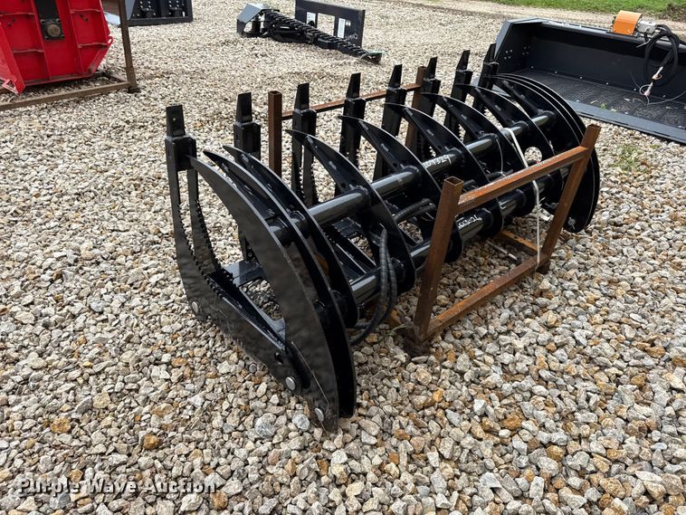 image for item EX2002 2026 Captok skid steer grapple bucket