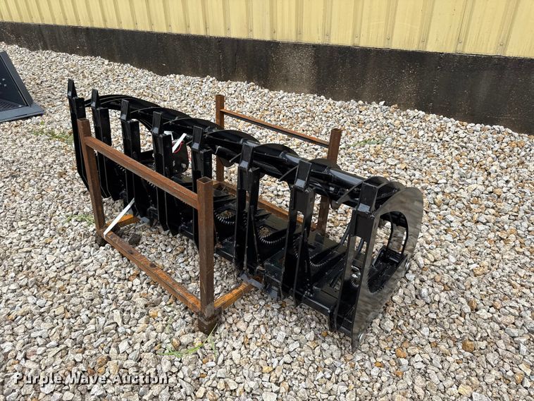 image for item EX2002 2026 Captok skid steer grapple bucket