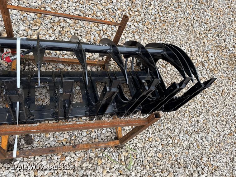 image for item EX2002 2026 Captok skid steer grapple bucket