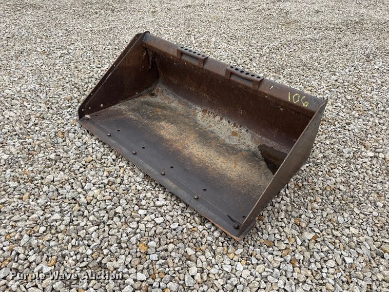 image for item EX2006 Skid steer bucket