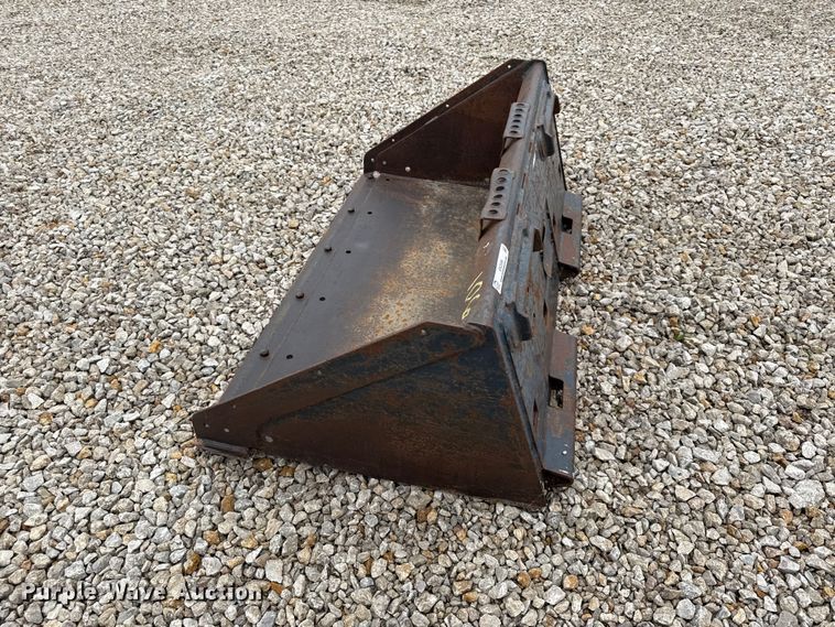 image for item EX2006 Skid steer bucket
