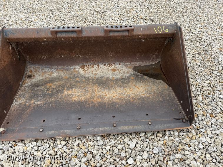 image for item EX2006 Skid steer bucket