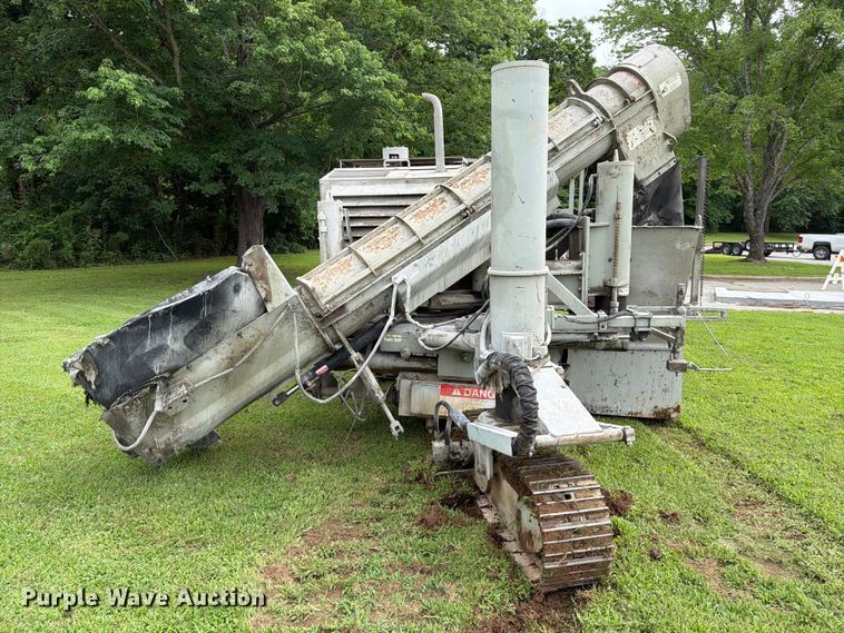 image for item EX2503 1990 Power Curbers Inc 5700B-10 curb machine