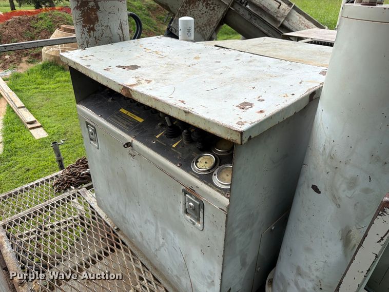 image for item EX2503 1990 Power Curbers Inc 5700B-10 curb machine