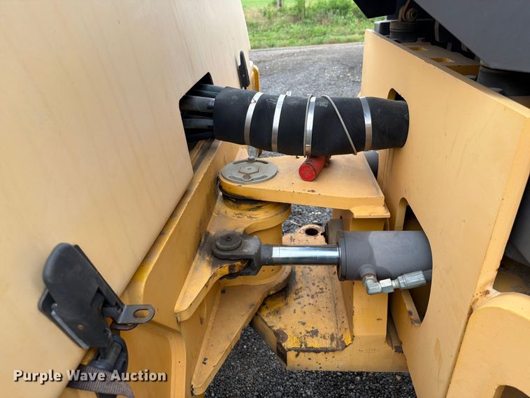 image for item EX2504 2010 Volvo DD138HF double drum vibratory roller