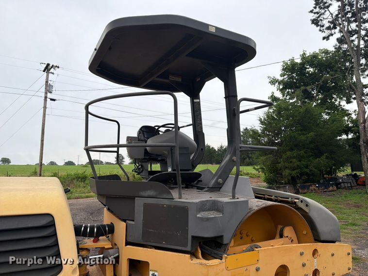 image for item EX2504 2010 Volvo DD138HF double drum vibratory roller
