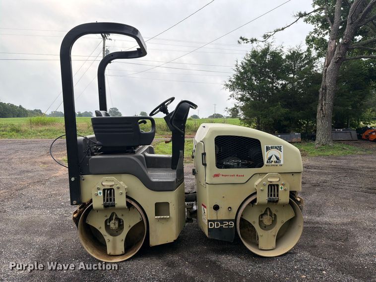 image for item EX2505 Ingersoll Rand DD-29 double drum vibratory roller