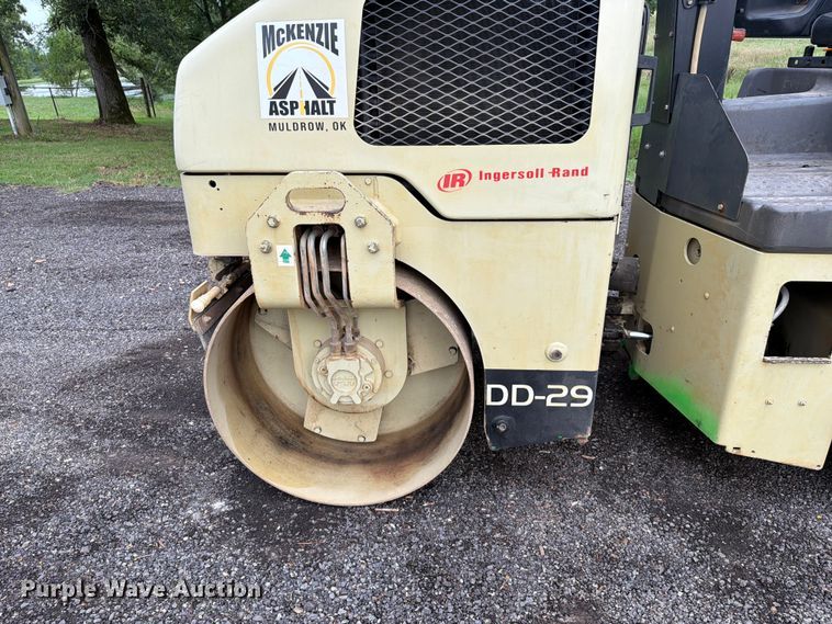 image for item EX2505 Ingersoll Rand DD-29 double drum vibratory roller
