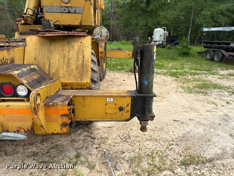 image for item EX3001 1978 Grove RT522 crane