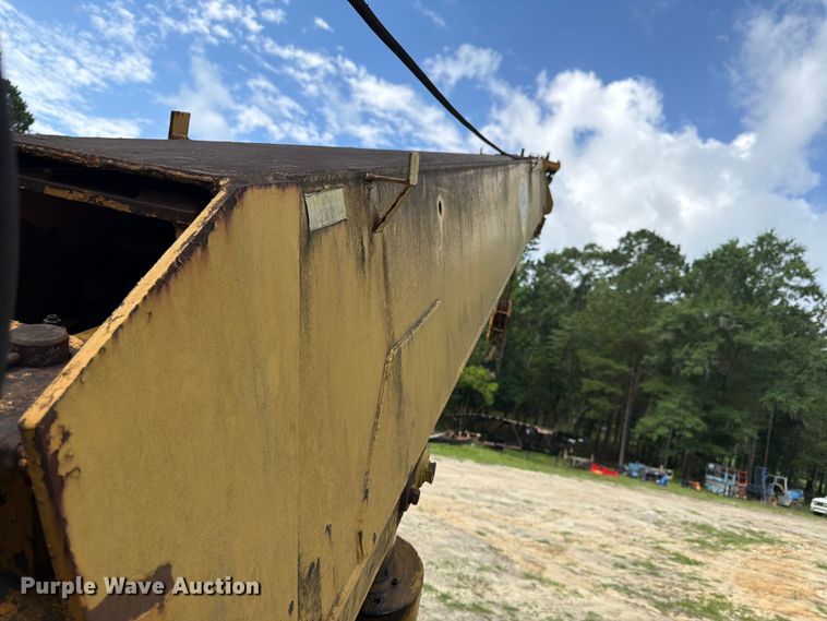 image for item EX3001 1978 Grove RT522 crane
