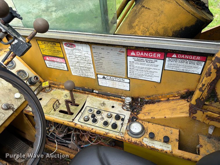 image for item EX3001 1978 Grove RT522 crane