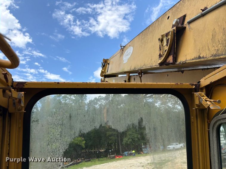 image for item EX3001 1978 Grove RT522 crane
