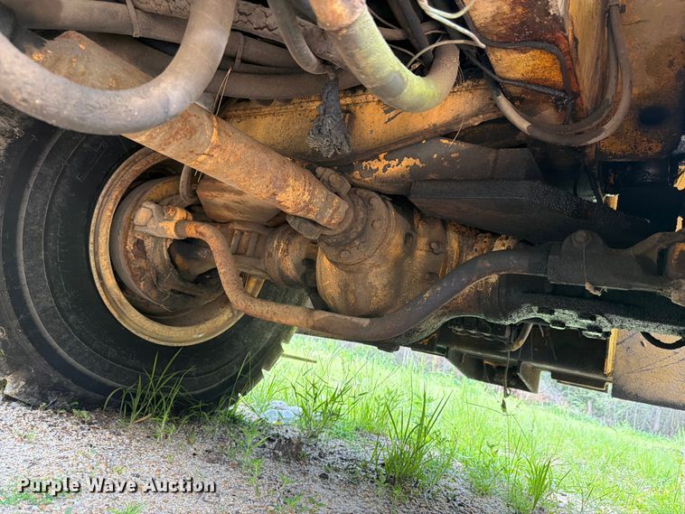 image for item EX3001 1978 Grove RT522 crane