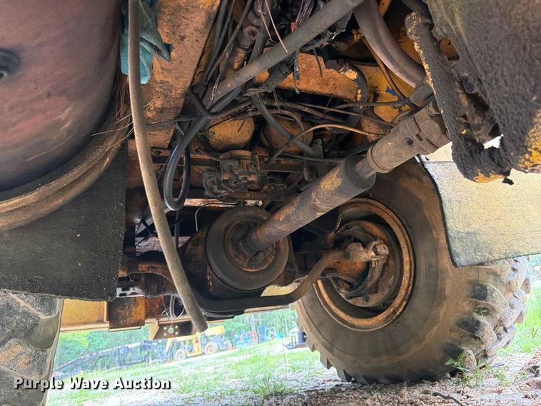 image for item EX3001 1978 Grove RT522 crane