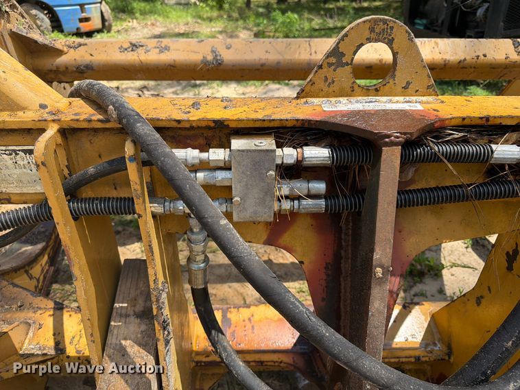 image for item EX3004 Wicker Machine Co. WE 910K log grapple