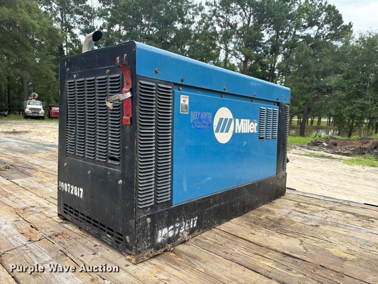 image for item EX3006 Miller Big Blue 300 Pro welder/generator