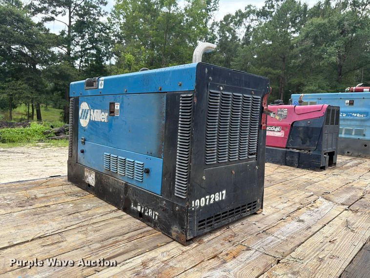 image for item EX3006 Miller Big Blue 300 Pro welder/generator
