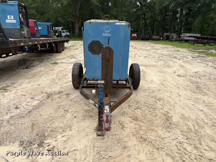 image for item EX3007 Miller Big Blue 400D welder/generator