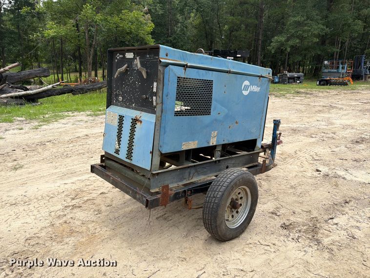 image for item EX3007 Miller Big Blue 400D welder/generator