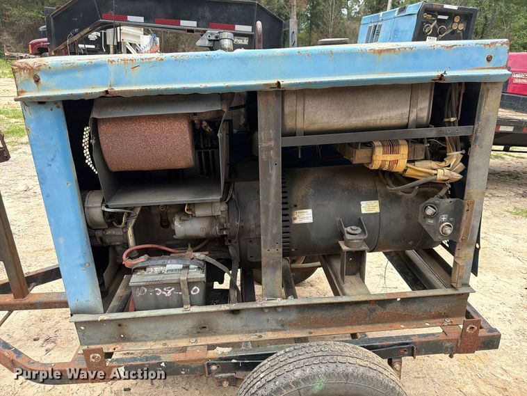 image for item EX3007 Miller Big Blue 400D welder/generator