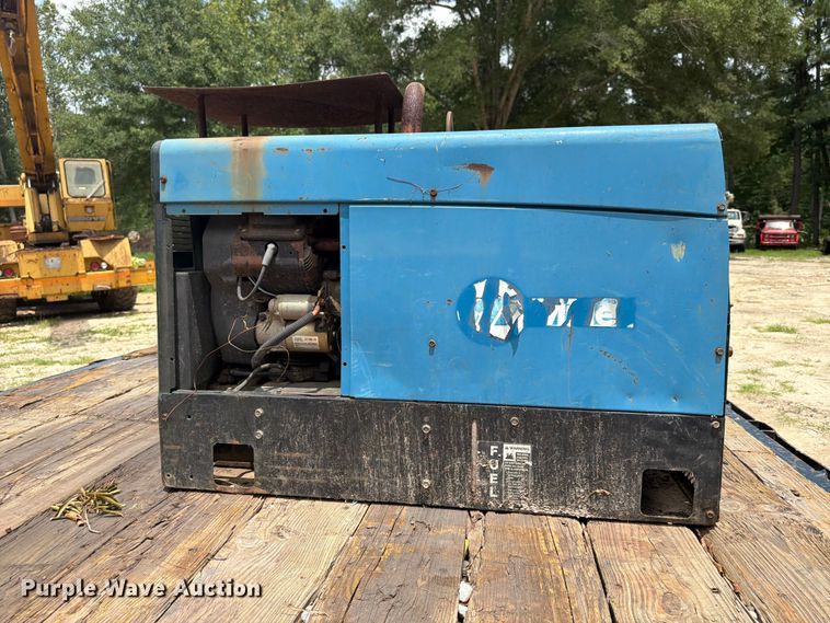image for item EX3008 Miller Bobcat 225 welder