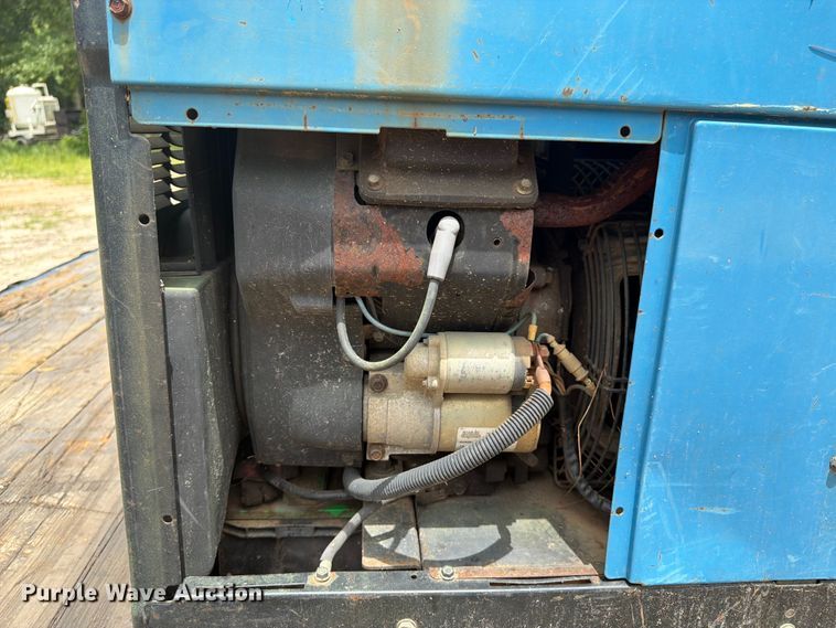 image for item EX3008 Miller Bobcat 225 welder
