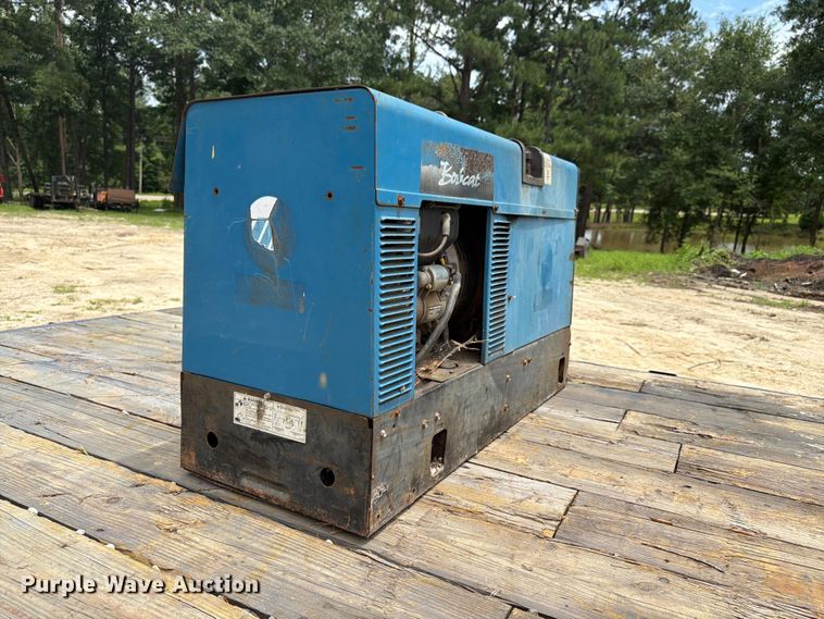 image for item EX3010 Miller Bobcat 225 welder/generator