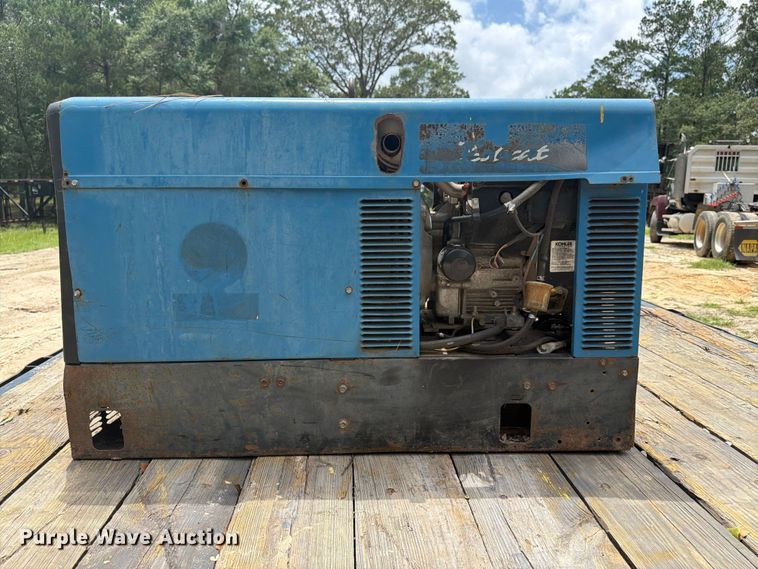 image for item EX3010 Miller Bobcat 225 welder/generator