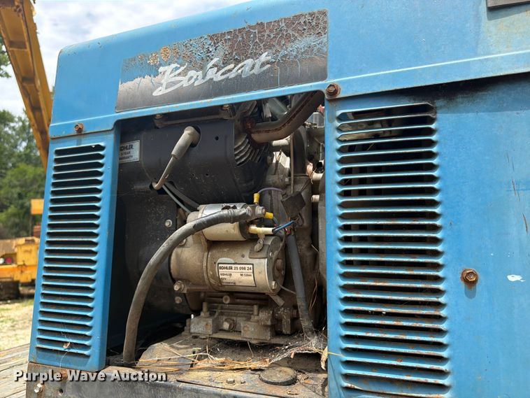 image for item EX3010 Miller Bobcat 225 welder/generator