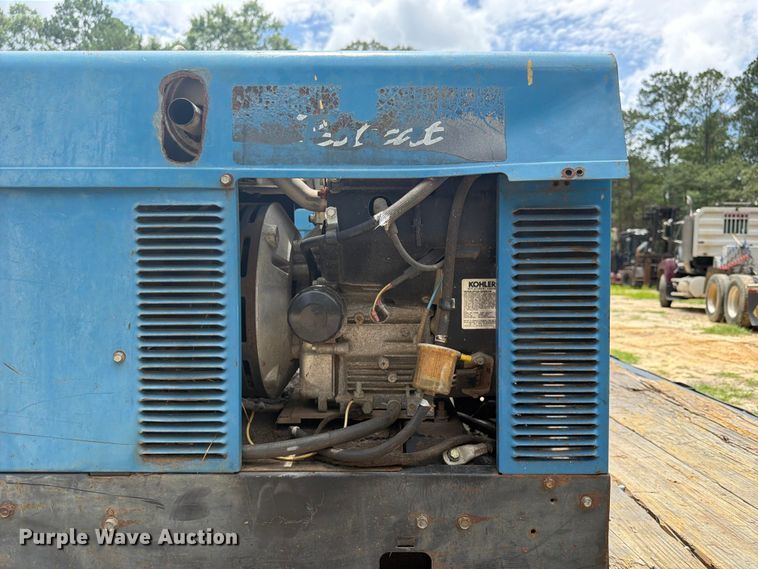 image for item EX3010 Miller Bobcat 225 welder/generator