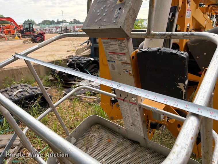image for item EX3013 2019 Biljax 4527a boom lift
