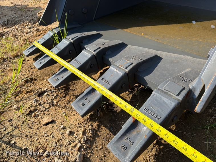 image for item EX3029 Smartcharm CAT320D excavator bucket