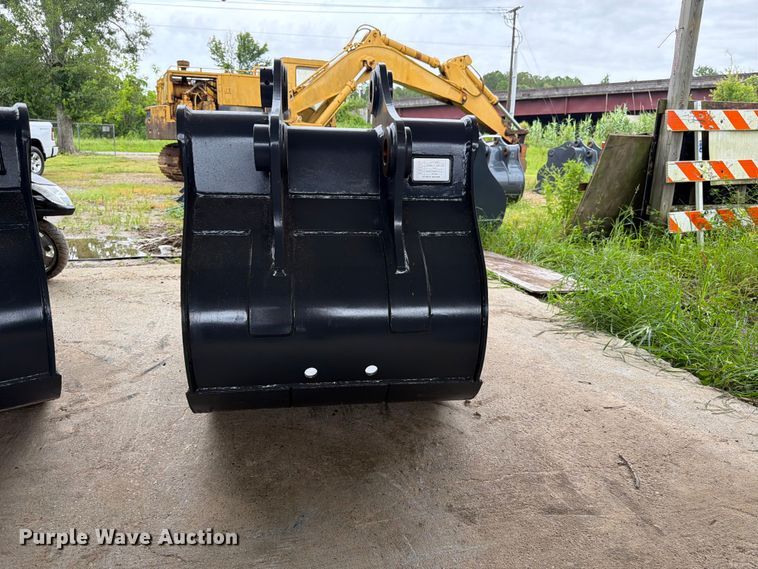 image for item EX3031 Smartcharm CAT320D excavator bucket