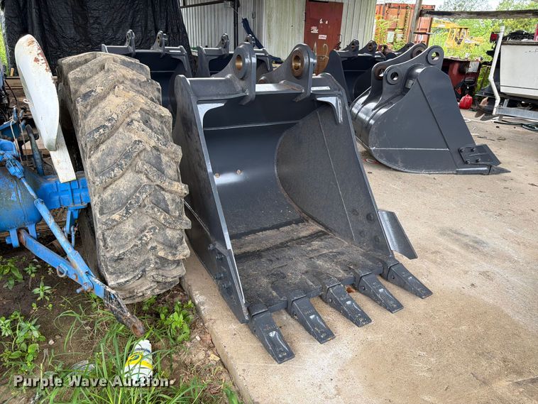 image for item EX3032 Smartcharm CAT320D excavator bucket