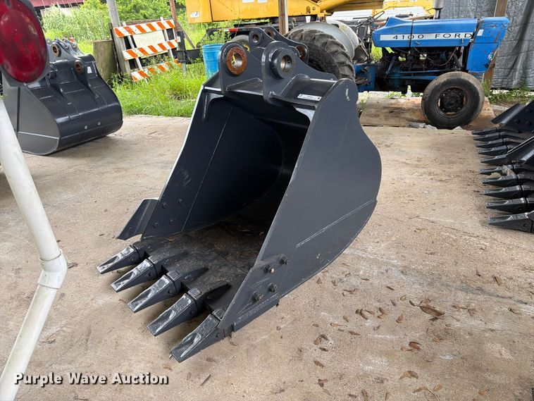 image for item EX3033 Smartcharm CAT320D excavator bucket