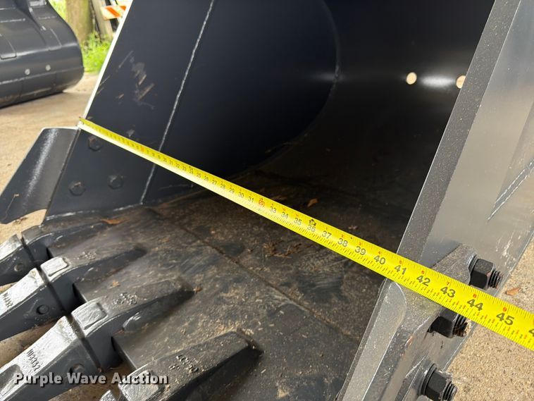 image for item EX3033 Smartcharm CAT320D excavator bucket