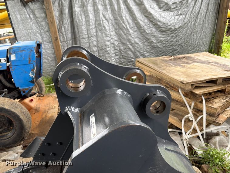 image for item EX3034 Smartcharm CAT320D excavator bucket