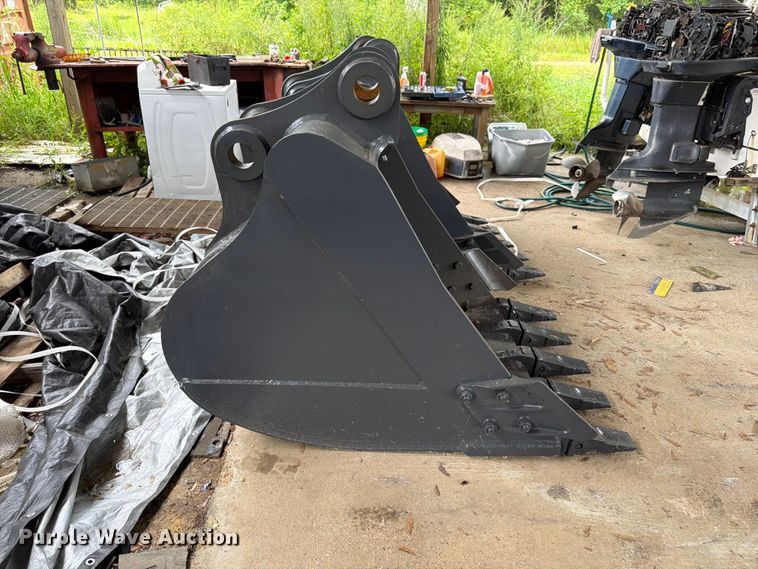 image for item EX3036 SmartCharm CAT320D excavator bucket