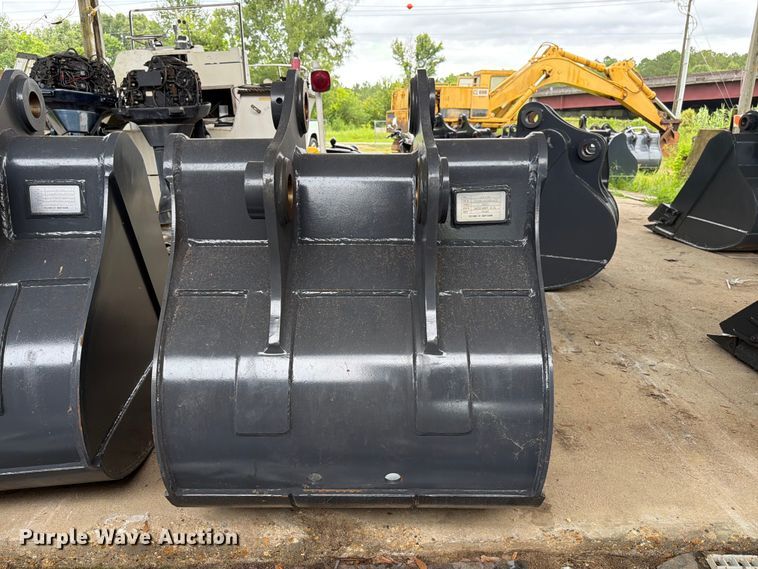 image for item EX3036 SmartCharm CAT320D excavator bucket