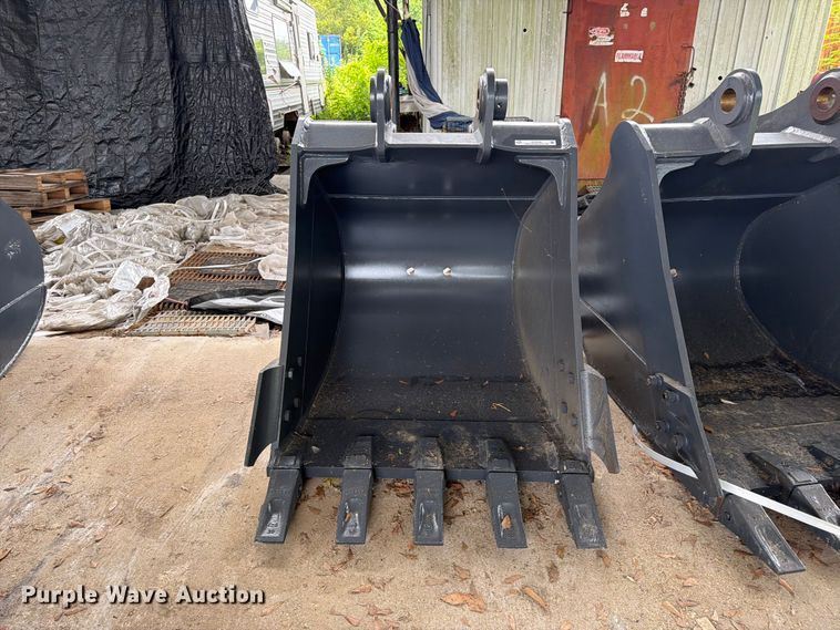 image for item EX3036 SmartCharm CAT320D excavator bucket