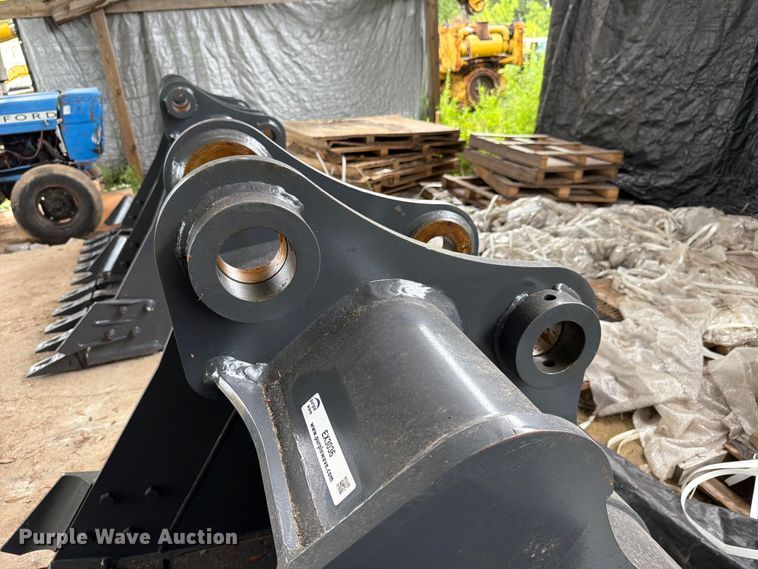 image for item EX3036 SmartCharm CAT320D excavator bucket