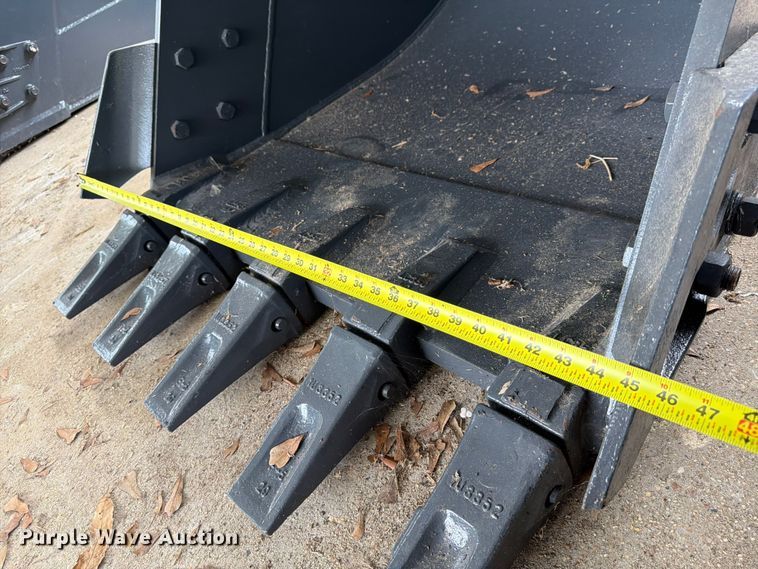 image for item EX3036 SmartCharm CAT320D excavator bucket