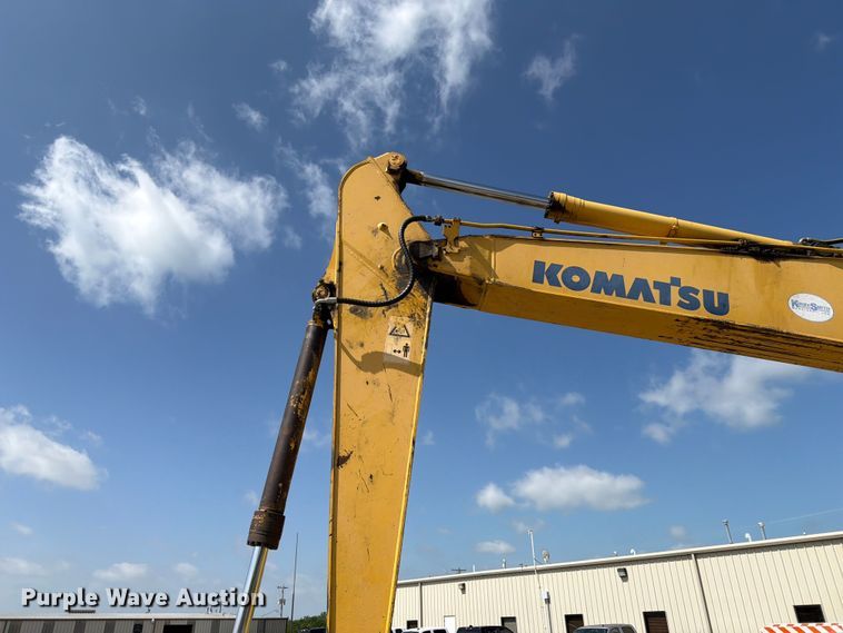 image for item EX3994 2011 Komatsu PC200LC-8 excavator